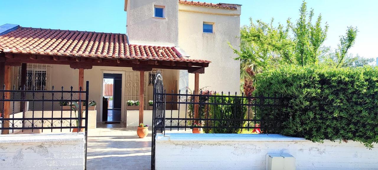 Villa Βianca In Sithonia Gerakini Exterior photo
