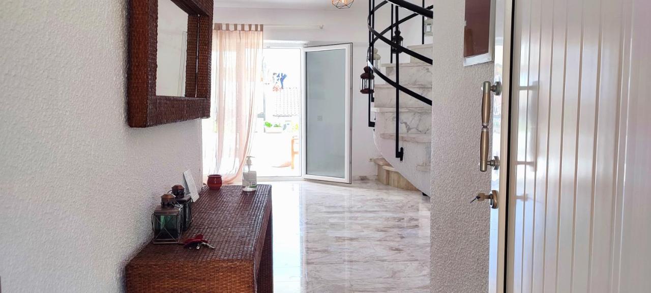Villa Βianca In Sithonia Gerakini Exterior photo